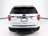 Certified 2018 Ford Explorer XLT w/ Equipment Group 202A image 5