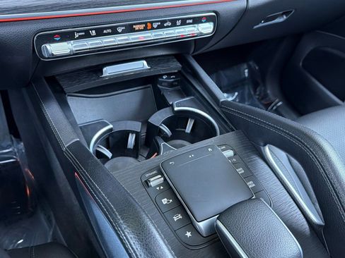 Used 2022 Mercedes-Benz GLE 350 image 27
