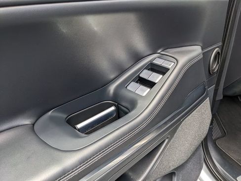 Used 2025 Lincoln Navigator Reserve AWD/4WD image 23