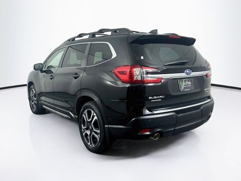 Used 2023 Subaru Ascent Limited w/ Technology Package AWD/4WD image 5