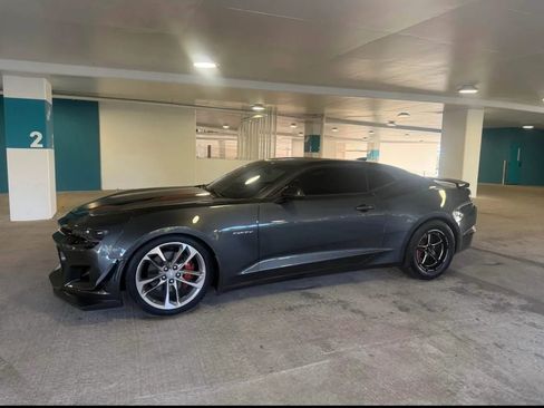 Used 2017 Chevrolet Camaro SS w/ 50th Anniversary Edition image 5