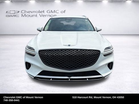 Used 2025 Genesis GV70 2.5T AWD/4WD image 9