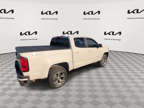 Used 2017 Chevrolet Colorado Z71 AWD/4WD image 8