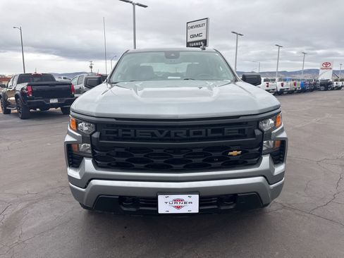 Used 2024 Chevrolet Silverado 1500 Custom image 3