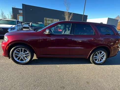 Used 2023 Dodge Durango GT image 11