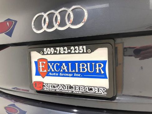 Used 2013 Audi A4 2.0T Premium w/ Convenience Pkg image 18