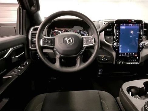 Used 2025 RAM 3500 Big Horn AWD/4WD image 6