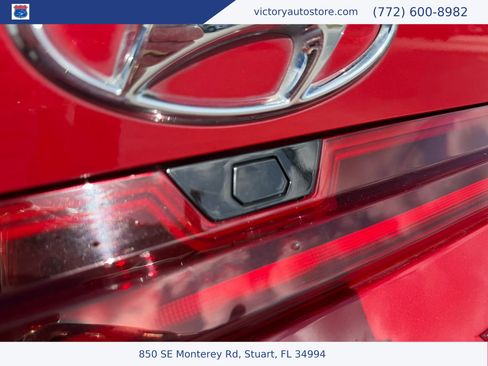 Used 2023 Hyundai Elantra Limited FWD image 44