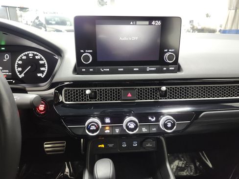 Used 2025 Honda Civic Sport image 30