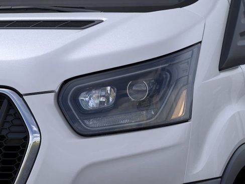 New 2026 Ford Transit 250 148 Medium Roof RWD image 18