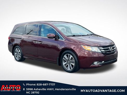 Used 2014 Honda Odyssey Touring image 1