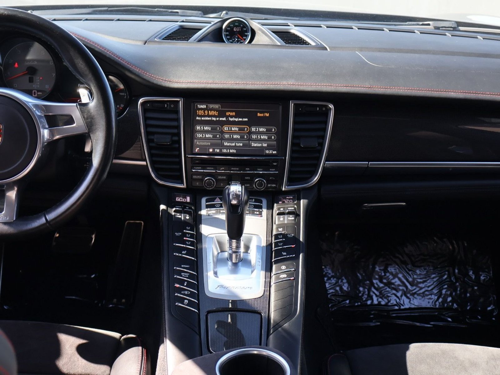 Certified 2015 Porsche Panamera GTS AWD/4WD image 20