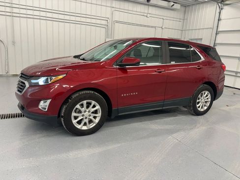 Used 2021 Chevrolet Equinox LT FWD image 13