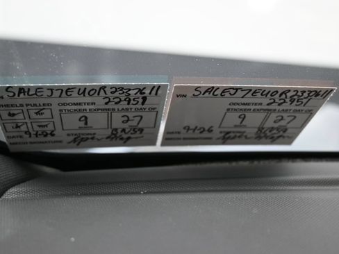 Used 2024 Land Rover Defender 110 S AWD/4WD image 7