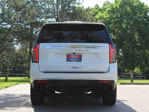 Used 2024 Chevrolet Suburban Premier AWD/4WD image 7
