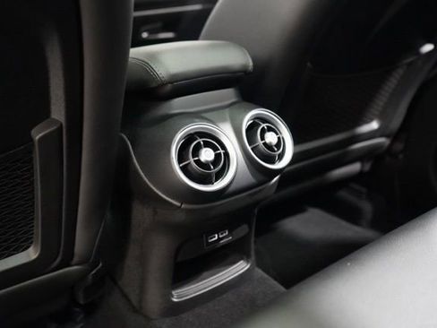 Used 2020 Alfa Romeo Stelvio Ti w/ Active Blind Spot Package AWD/4WD image 29