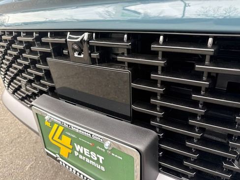 New 2026 Jeep Grand Wagoneer L 4WD w/ Premium Group I image 5