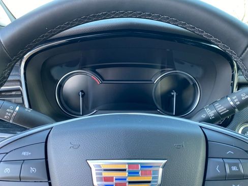 Used 2025 Cadillac XT5 Premium Luxury FWD image 30