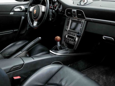 Used 2005 Porsche 911 Carrera S RWD image 61