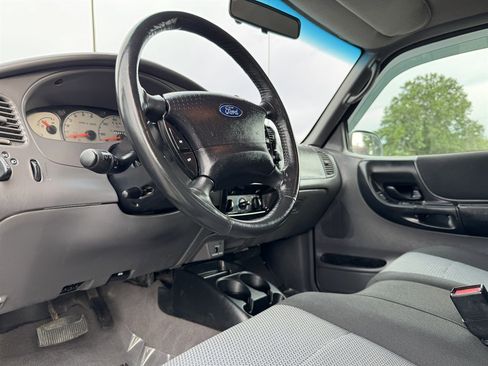 Used 2003 Ford Ranger XLT RWD image 98