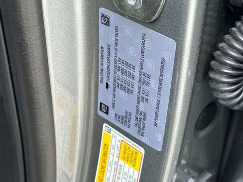 Used 2025 GMC Yukon Denali image 30