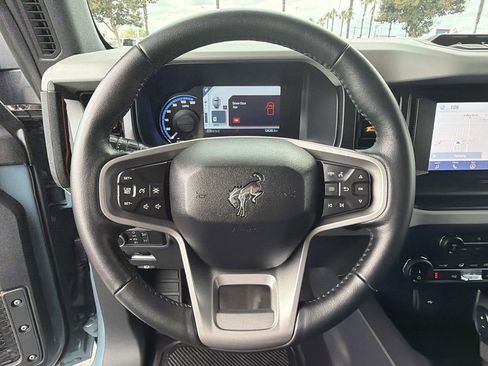 Certified 2022 Ford Bronco Badlands w/ Sasquatch Package image 9