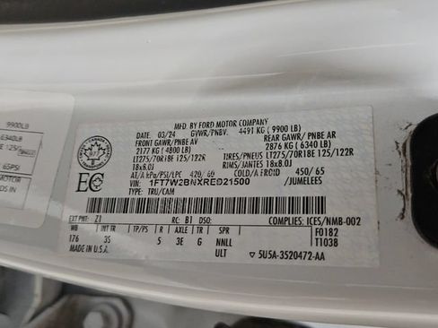 Certified 2024 Ford F250 XLT AWD/4WD image 40