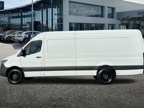 New 2026 Mercedes-Benz Sprinter 3500 image 7