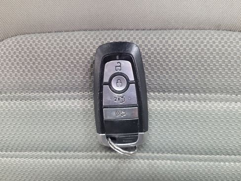 Used 2020 Ford Fusion S image 32