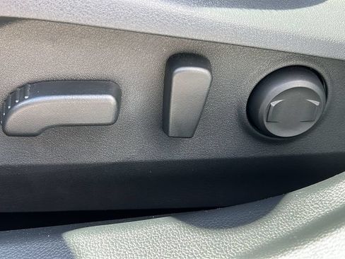 Certified 2023 Subaru Outback Premium AWD/4WD image 11