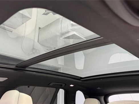 Used 2019 BMW X5 xDrive40i w/ M Sport Package image 33