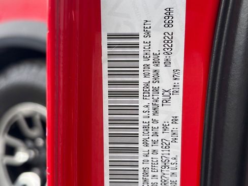 Used 2017 RAM 1500 Rebel w/ Luxury Group image 34