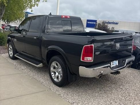Used 2017 RAM 1500 Laramie w/ Convenience Group AWD/4WD image 3