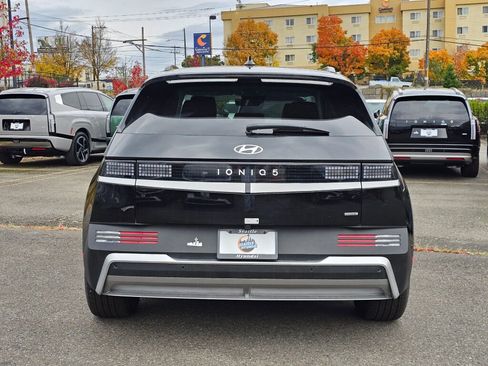 New 2025 Hyundai Ioniq 5 SEL image 6