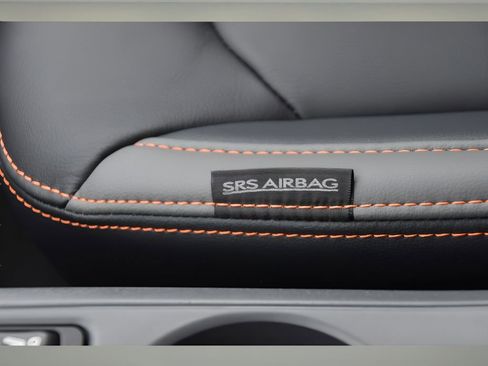 Certified 2025 Subaru Crosstrek 2.5i Limited image 35