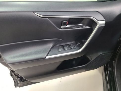 Used 2024 Toyota RAV4 XLE AWD/4WD image 21