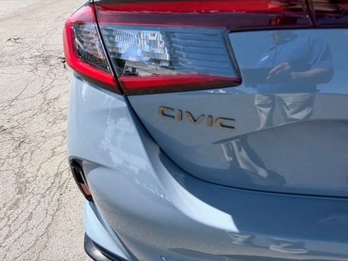 Used 2025 Honda Civic Type R image 6