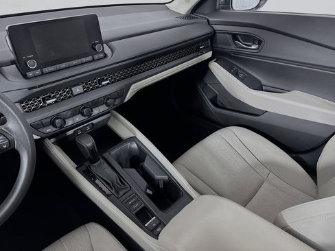 Certified 2024 Honda Accord EX image 23