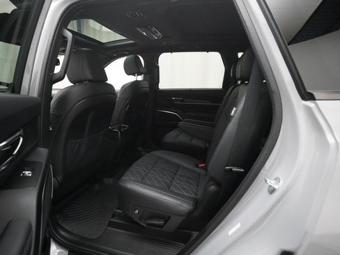 Used 2023 Kia Telluride SX X-Line AWD/4WD image 16