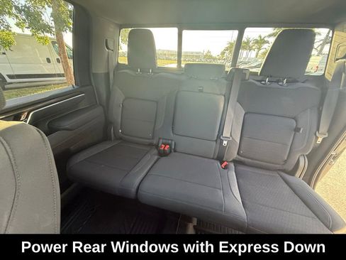 Used 2025 Chevrolet Silverado 2500 LT image 23