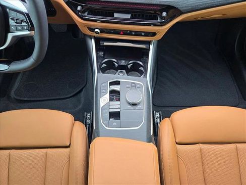 Used 2025 BMW 330i Sedan w/ Premium Package image 12