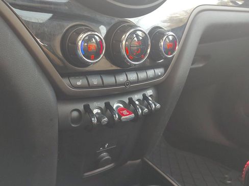 Used 2019 MINI Cooper Countryman S w/ Storage Package image 7