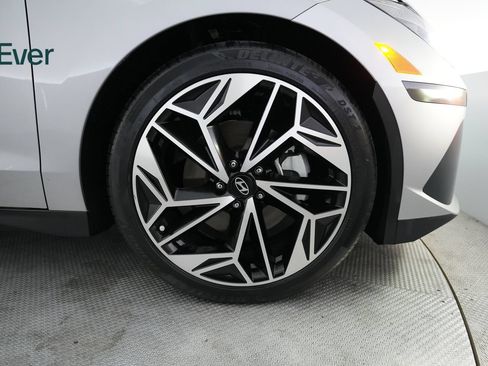 Used 2024 Hyundai Ioniq 6 Limited RWD image 20
