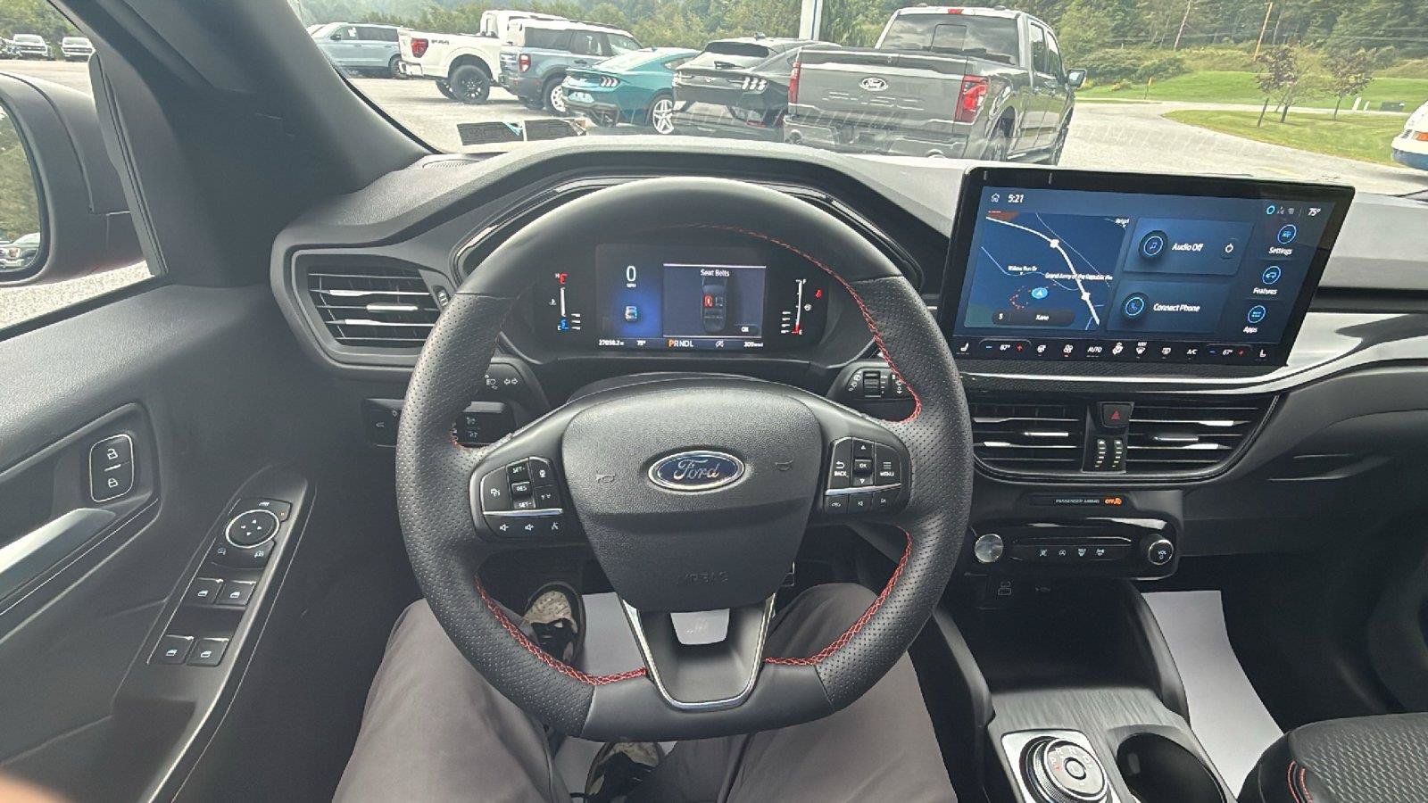 Used 2024 Ford Escape ST-Line w/ Tech Pack #1 AWD/4WD image 12