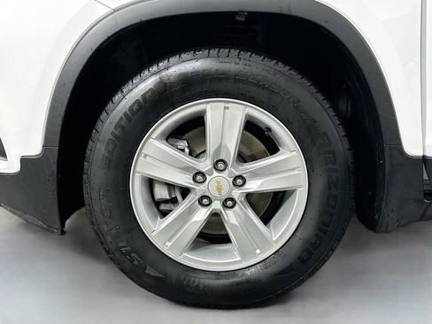 Used 2020 Chevrolet Trax LS w/ Tint and Cruise Package image 29