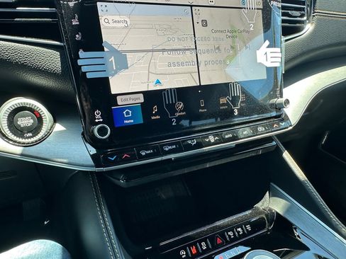 New 2026 Jeep Grand Wagoneer 4WD image 26