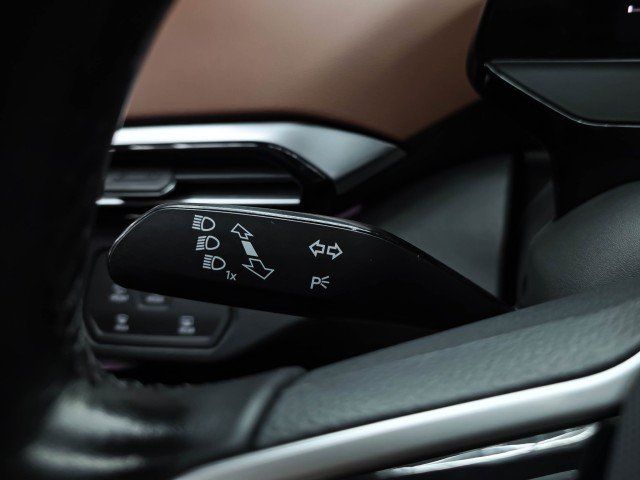 Used 2021 Volkswagen ID.4 Pro S RWD image 23