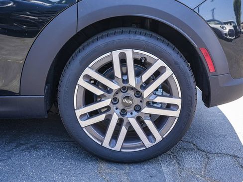 Used 2026 MINI Cooper 4-Door Hardtop FWD image 11