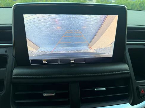 Used 2021 Chevrolet Tahoe LS image 21