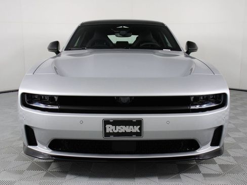 Used 2025 Dodge Charger Daytona Scat Pack w/ Track Pack AWD/4WD image 6